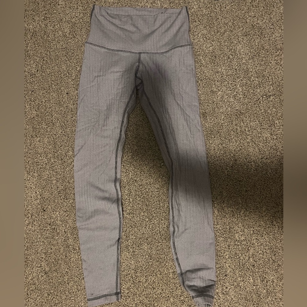Lululemon Size 6 25 inch grey leggings